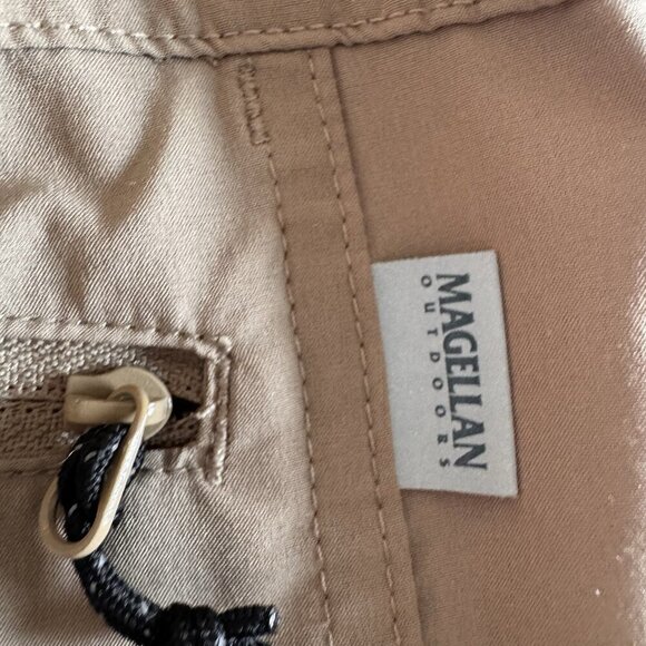 Magellan Shorts Youth Large 14-16 Outdoor Fish Gear Water Repellent Hiking - Picture 4 of 11